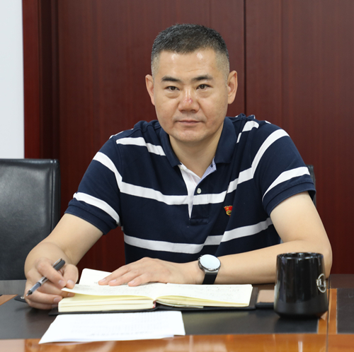 67ce44bf383f4d27bc8e306356c64ef6.jpg EU2A1055.jpg